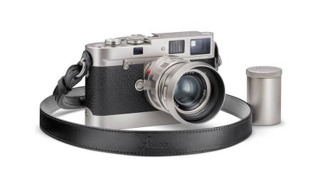 Leica kỷ niệm 70 năm ra mắt dòng máy ảnh M bằng bộ máy M-A đặc biệt mạ bạch kim giá tới nửa tỷ đồng