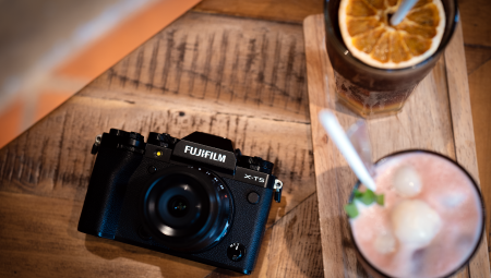 Máy ảnh kỹ thuật số không gương lật FUJIFILM X-T5