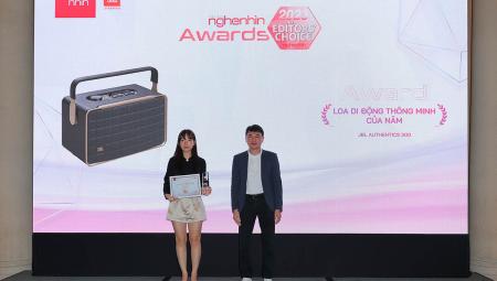 EDITORS' CHOICE AWARDS 2023: JBL Authentics 300: Loa di động thông minh của năm